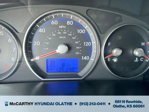 Used 2012 Hyundai Santa Fe GLS AWD/4WD image 7