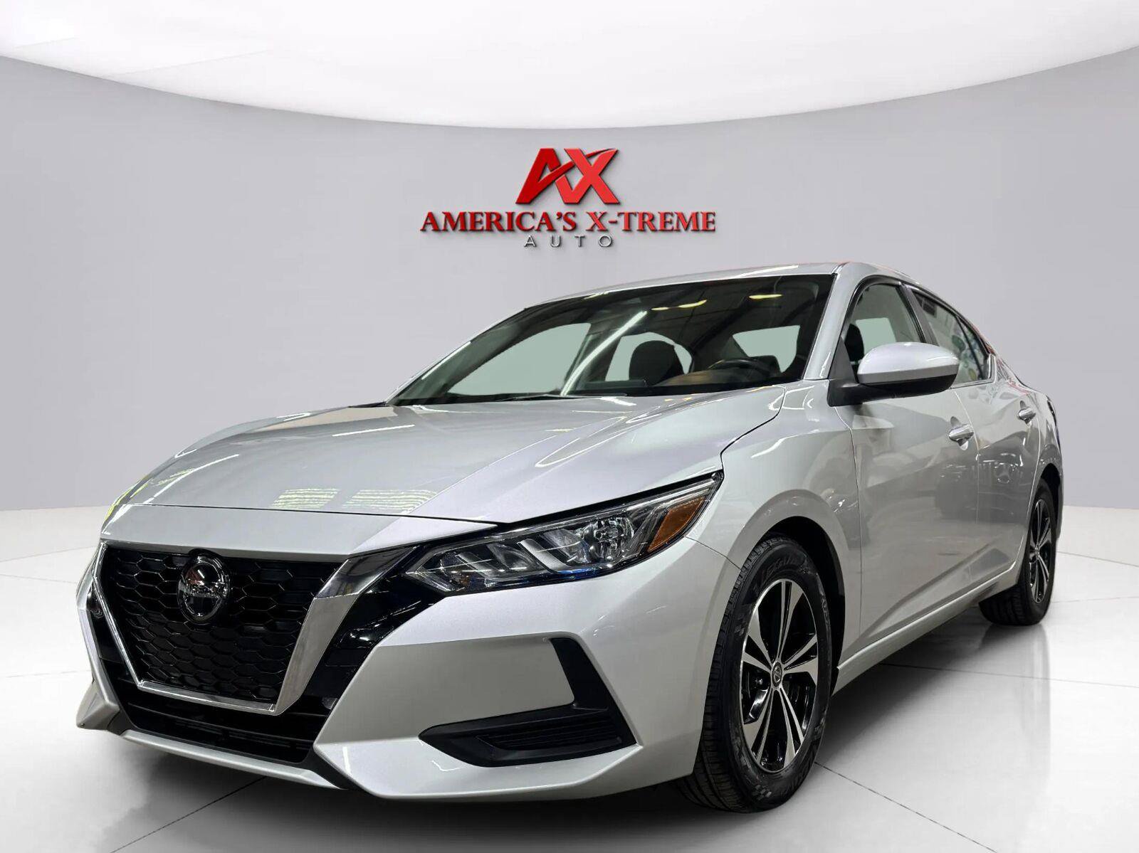 Used 2021 Nissan Sentra SV FWD image 2