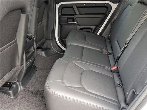New 2025 Land Rover Defender 110 S image 17