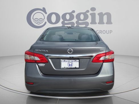 Used 2015 Nissan Sentra SV FWD image 4