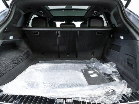 New 2026 Porsche Cayenne image 32