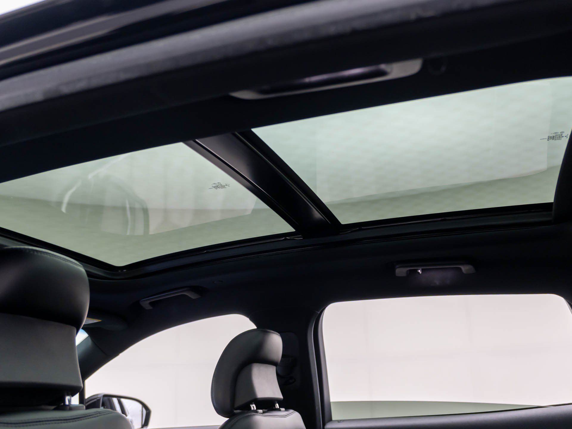 Used 2019 Lincoln Nautilus Select AWD/4WD image 18