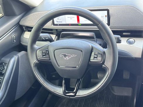 Used 2023 Ford Mustang Mach-E Select RWD image 9