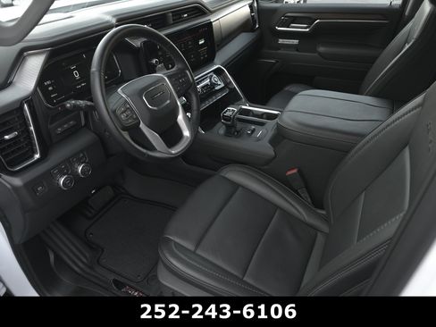 Used 2026 GMC Sierra 1500 Denali w/ Denali Reserve Package AWD/4WD image 9