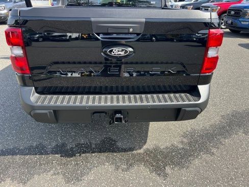 New 2025 Ford Maverick XLT w/ XLT Luxury Package image 19