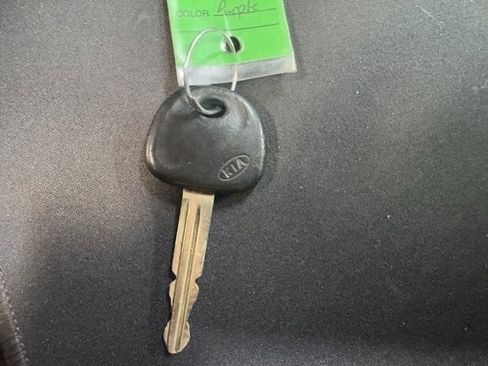 Used 2010 Kia Forte EX image 33