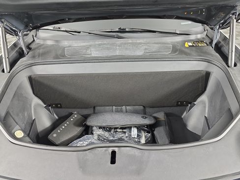 Used 2023 Rivian R1S Adventure AWD/4WD image 14