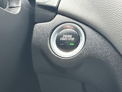 Used 2024 Chevrolet Equinox LS w/ LS Convenience Package FWD image 26