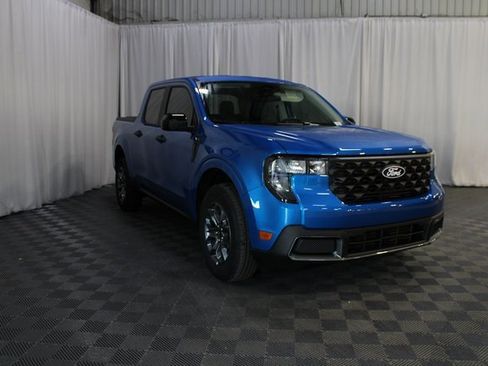 New 2025 Ford Maverick XLT w/ XLT Luxury Package image 29