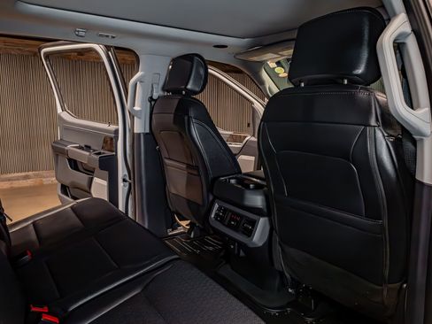 Used 2025 Ford F350 Lariat w/ Lariat Ultimate Package image 22