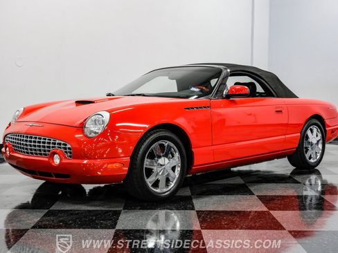 Used 2002 Ford Thunderbird image 35