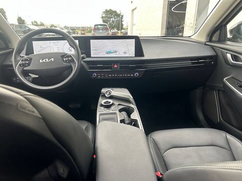 Used 2023 Kia EV6 Wind w/ Wind Technology Package AWD/4WD image 9