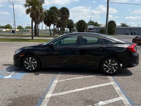Used 2016 Honda Civic EX image 6