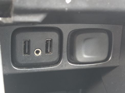 Used 2018 Buick Encore Preferred FWD image 16