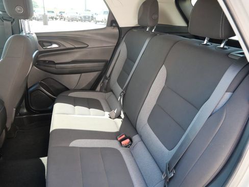 Used 2024 Chevrolet TrailBlazer LT AWD/4WD image 13