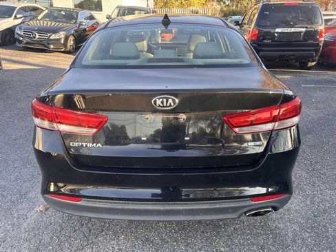 Used 2016 Kia Optima LX image 12