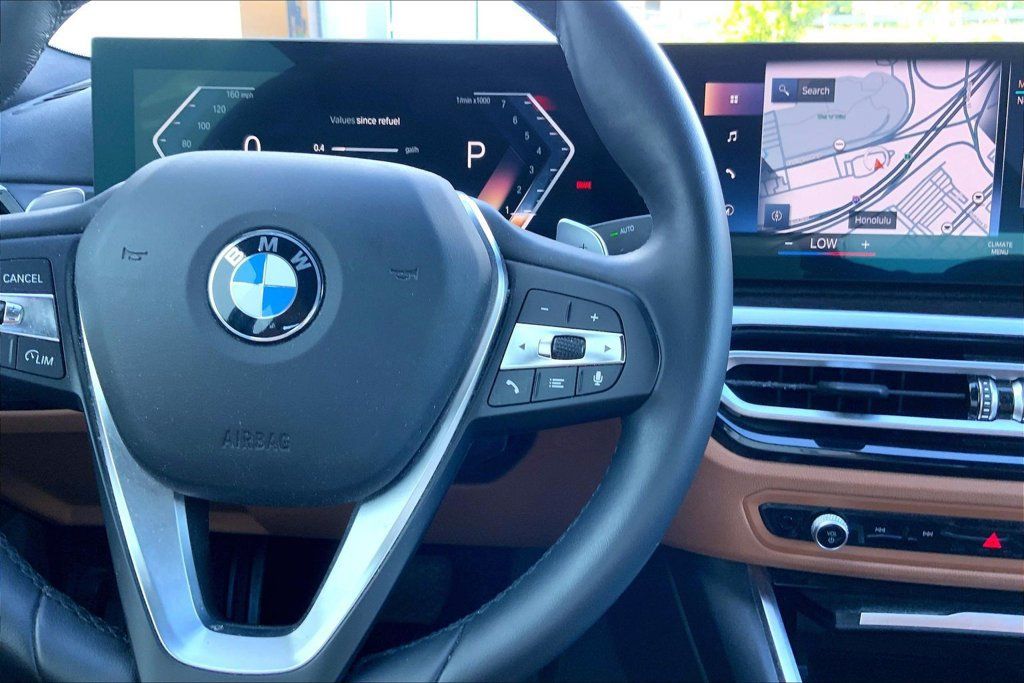Used 2023 BMW 330i Sedan w/ Parking Assistance Package RWD image 18