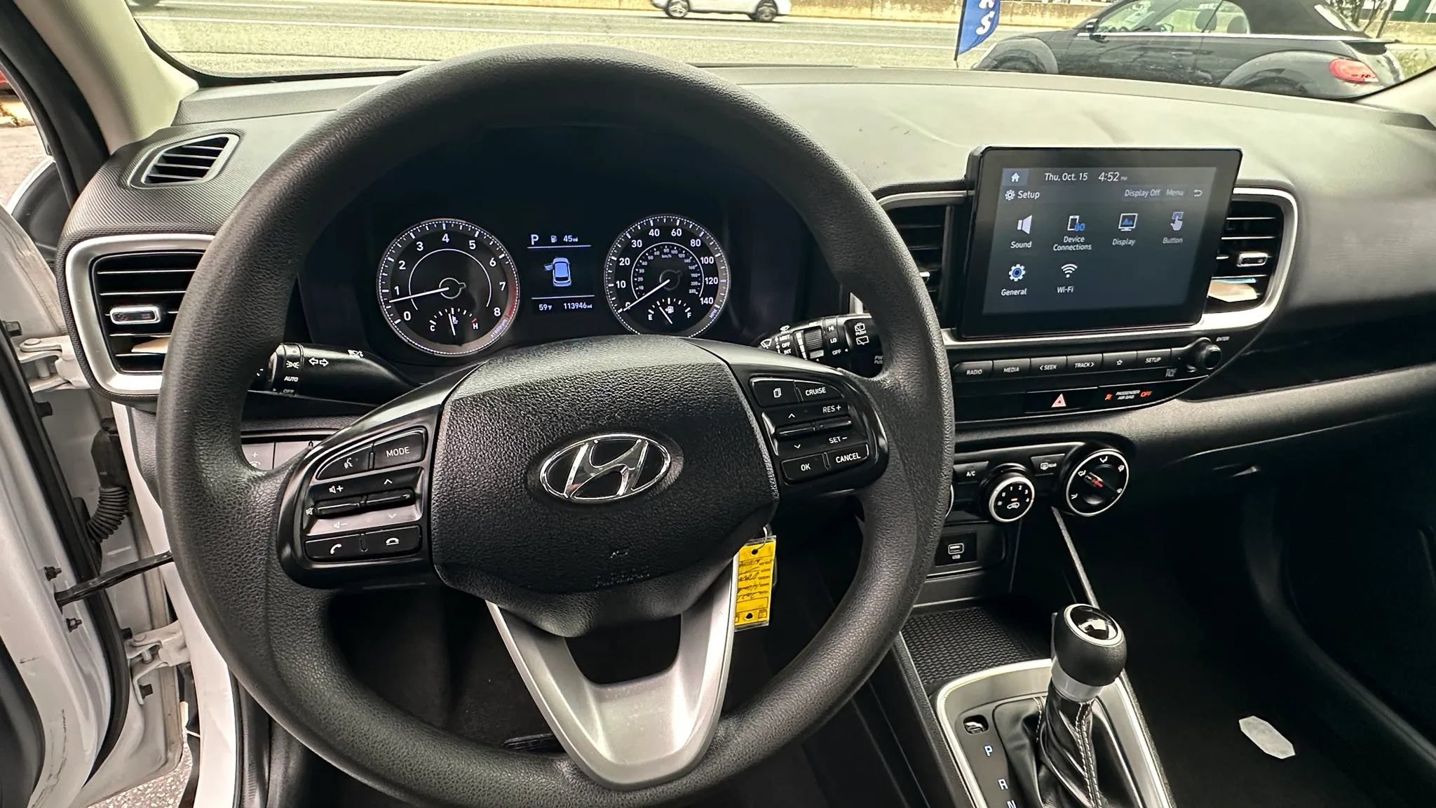 Used 2021 Hyundai Venue SE FWD image 14