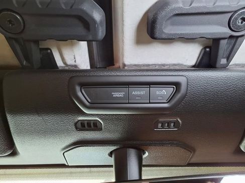 Used 2019 Jeep Wrangler Unlimited Rubicon image 14