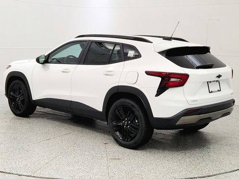 New 2026 Chevrolet Trax ACTIV w/ Sunroof Package image 8