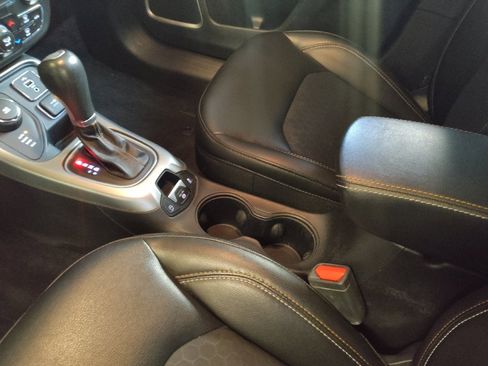 Used 2018 Jeep Compass Latitude w/ Popular Equipment Group image 26