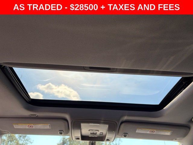 Used 2016 Chevrolet Silverado 3500 LTZ AWD/4WD image 17