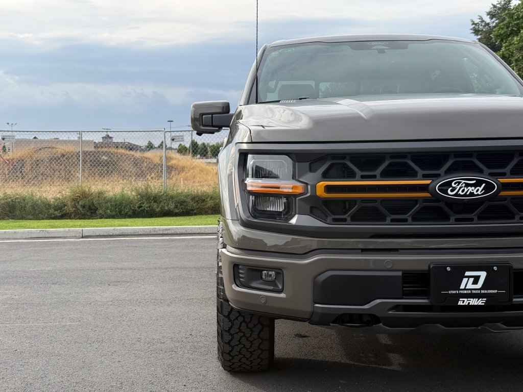 Used 2026 Ford F150 Tremor w/ Equipment Group 402B MID AWD/4WD image 4