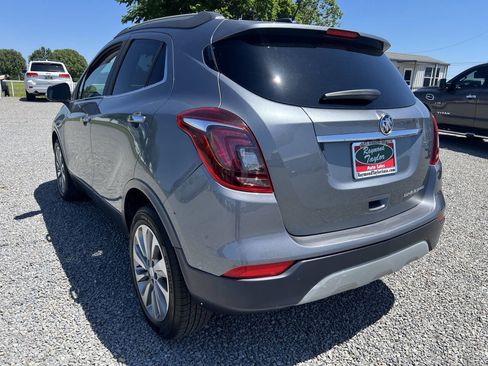 Used 2019 Buick Encore Preferred w/ Safety Package FWD image 5