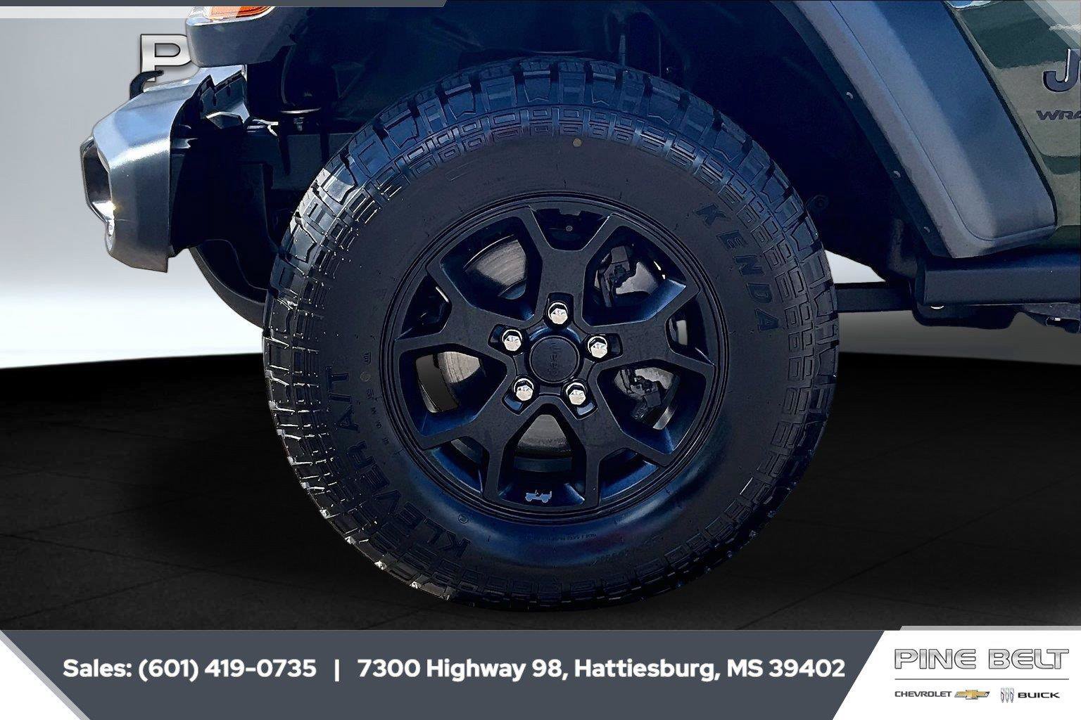 Used 2023 Jeep Wrangler Sport AWD/4WD image 7