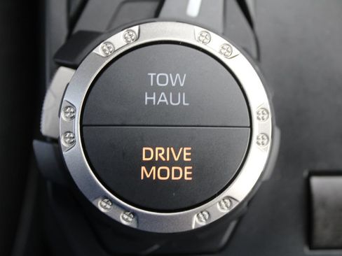 Used 2024 Toyota Tacoma TRD Sport AWD/4WD image 42