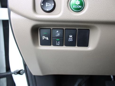 Used 2020 Honda Pilot Touring image 25