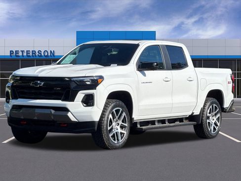 Certified 2024 Chevrolet Colorado Z71 w/ Z71 Convenience Package 2 AWD/4WD image 8