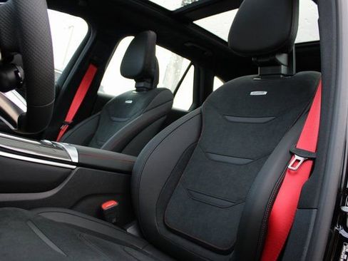 New 2025 Mercedes-Benz GLC 43 AMG 4MATIC image 37