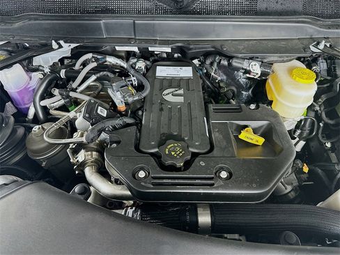 New 2025 RAM 2500 Laramie image 18