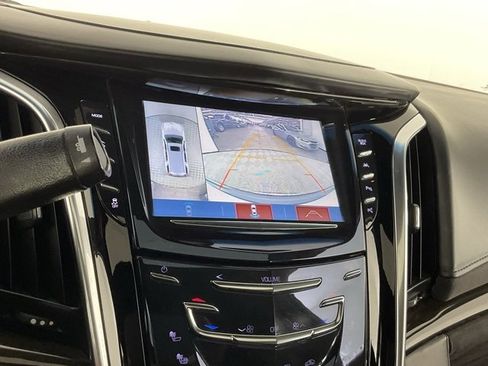 Used 2019 Cadillac Escalade ESV Platinum image 42