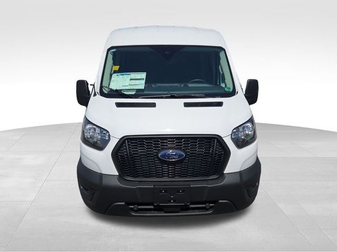 New 2025 Ford Transit 250 148 Medium Roof image 8