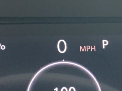 Certified 2025 Jeep Grand Cherokee Limited w/ Black Appearance Package image 28