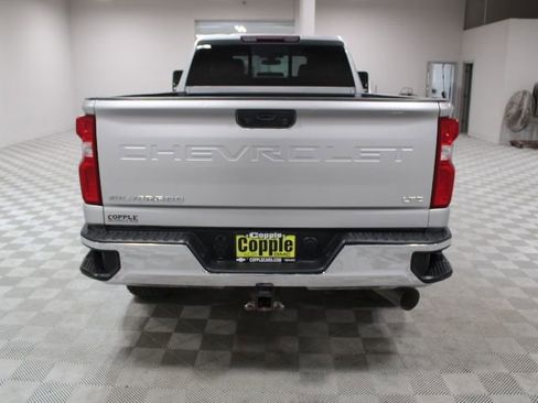 Used 2021 Chevrolet Silverado 2500 LTZ w/ LTZ Convenience Package image 10