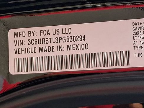 Used 2023 RAM 2500 Limited AWD/4WD image 31