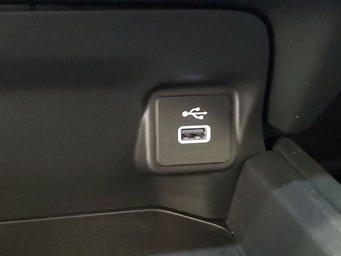 Certified 2025 Honda HR-V Sport image 7
