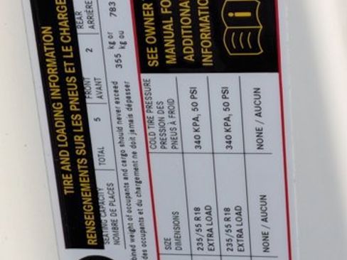 Used 2024 Mercedes-Benz EQB 300 4MATIC image 21