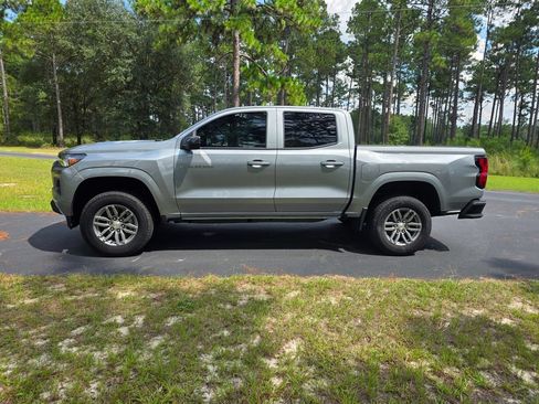 New 2026 Chevrolet Colorado LT RWD image 2