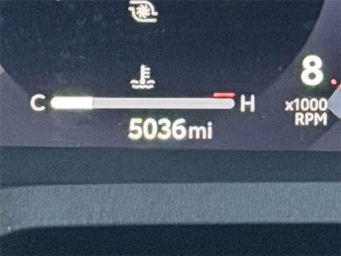 Used 2025 Toyota Tacoma TRD Sport image 30