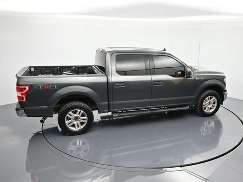 Used 2020 Ford F150 XLT image 37