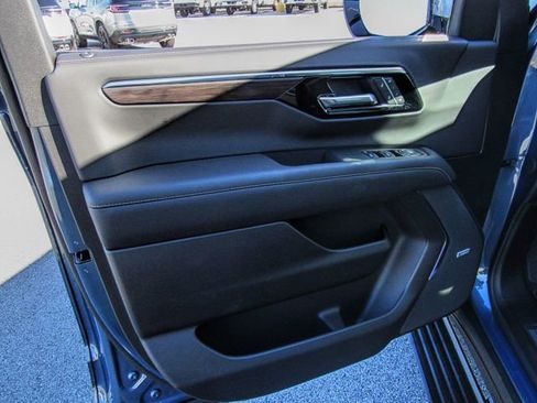 New 2026 Chevrolet Tahoe Premier image 13