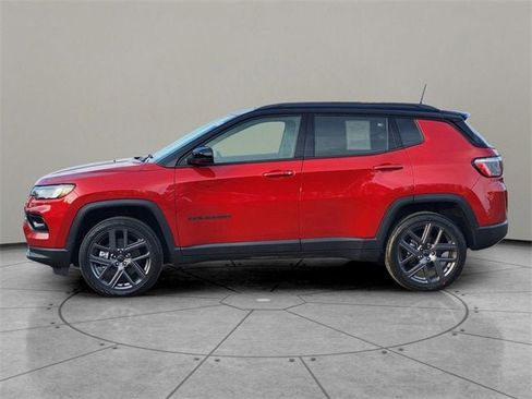 New 2026 Jeep Compass Limited image 9
