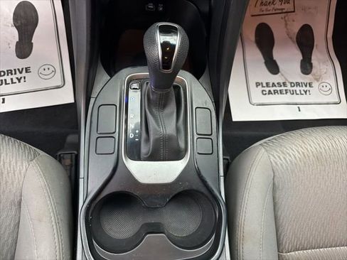 Used 2017 Hyundai Santa Fe Sport FWD image 15