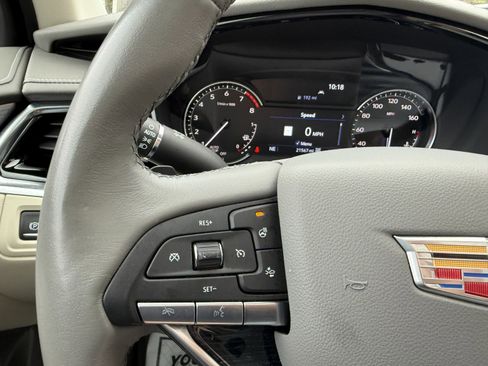 Used 2024 Cadillac XT6 Premium Luxury image 28