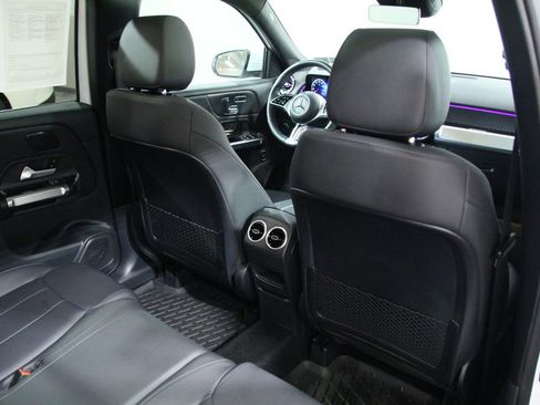 Certified 2026 Mercedes-Benz GLB 250 4MATIC image 24