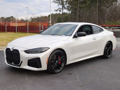 Certified 2023 BMW 440i xDrive Coupe w/ Premium Package image 5